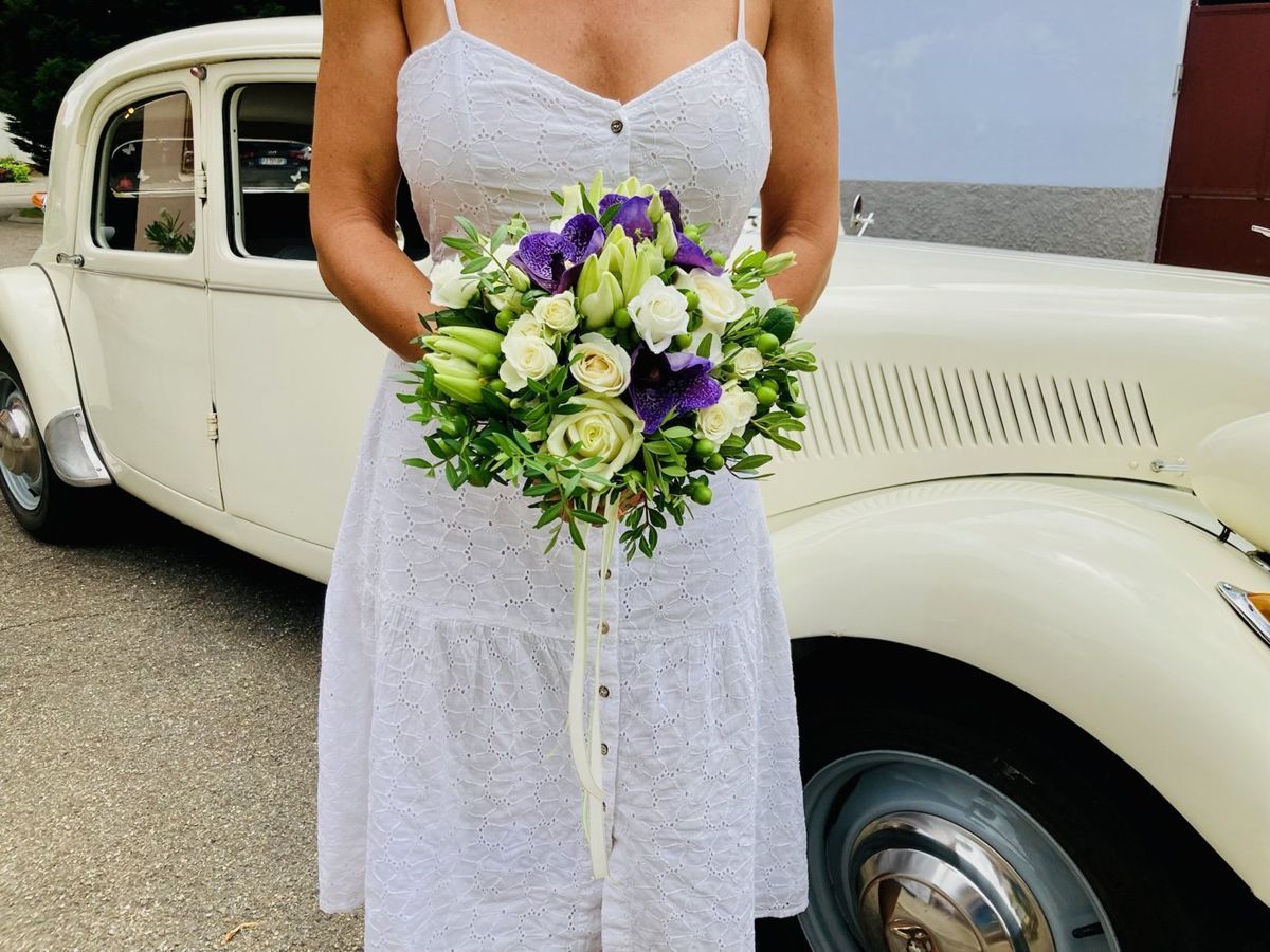 Bouquet de mariée violet et blanc